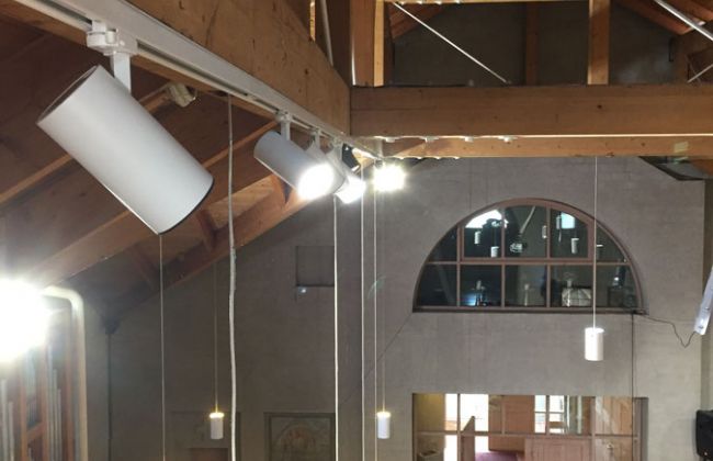 Kirche wird zum Sendesaal Referenzen Lichtpartner GmbH & Co. KG